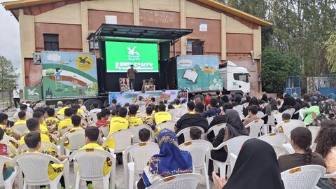 شانزدهمین اجرای تماشاخانه سیار کانون پرورش فکری کودکان و نوجوانان در روستای آزادمون محمودآباد