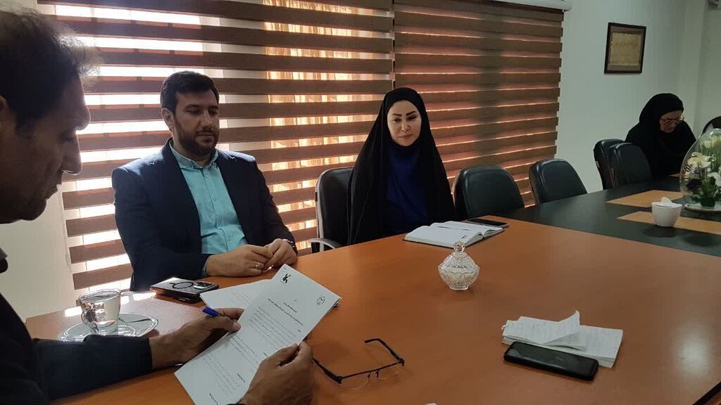 دهمین نشست شورای معاونان کانون کرمانشاه برگزار شد