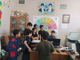 «قفسه کتاب» در کتابخانه پستی سمنان؛ ترویج مطالعه با رویکرد حق انتخاب