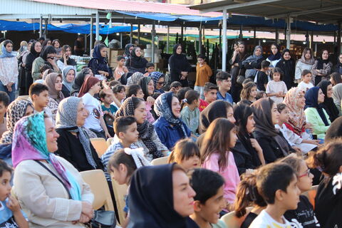 برگ‌هایی از خاطرات شاد تماشاخانه سیار در هادیشهر و مرند