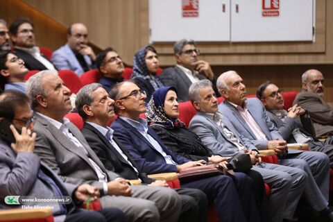 حضور مدیرعامل کانون در کنگره بین المللی رویان