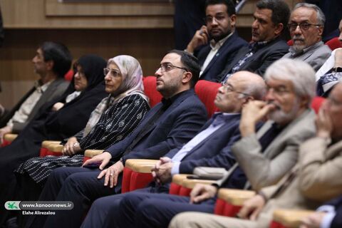 حضور مدیرعامل کانون در کنگره بین المللی رویان