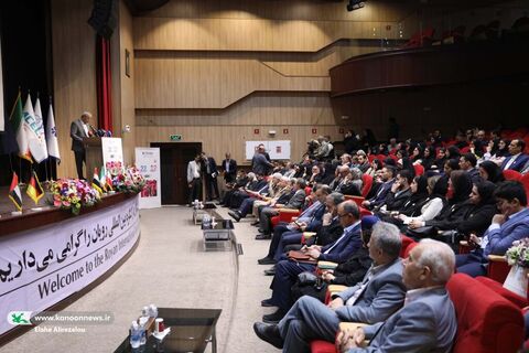 حضور مدیرعامل کانون در کنگره بین المللی رویان