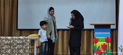 دوره «راهبردهای تربیت و یادگیری مربیان پیش‌دبستانی» در کانون استان ایلام به روایت تصویر