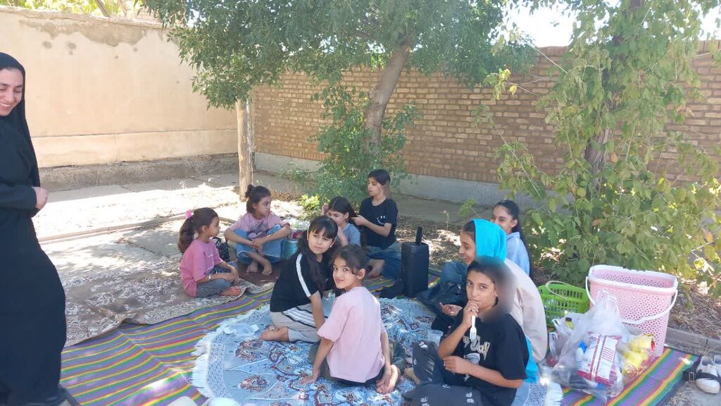 برگزاری اردوی درون‌مرکزی ویژه دختران در کانون گواور