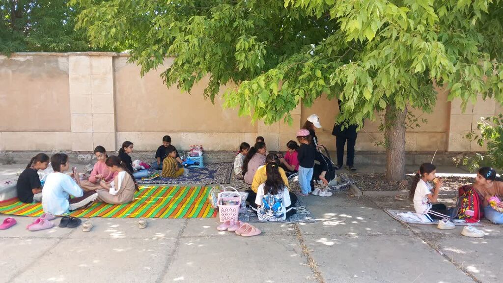 کرمانشاه. گواور. اردو برگزاری اردوی درونمرکزی ویژه دختران در کانون گواور