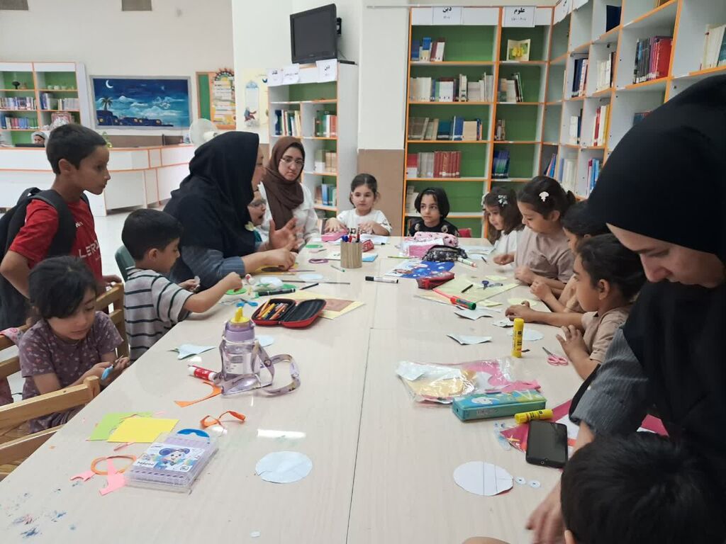 دایرههای کوچک، تخیلات بزرگ؛ کارگاه خلاقیت مرکز آرادان با محوریت کتاب «قلقلی»