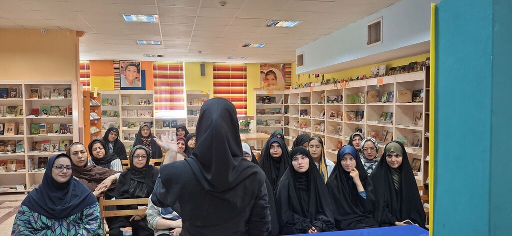 شهریور پررونق در مراکز کانون استان قزوین