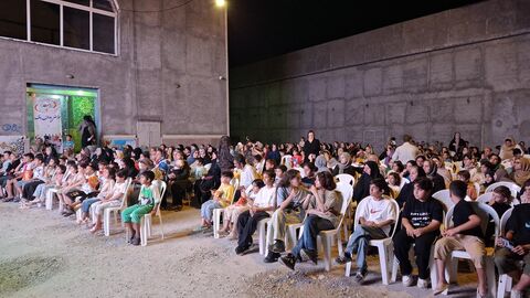 نوزدهمین اجرای تماشاخانه سیار کانون پرورش فکری کودکان و نوجوانان در روستای تازه آباد نوشهر