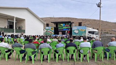 بیستمین اجرای تماشاخانه سیار کانون پرورش فکری کودکان و نوجوانان در  بخش بیرون‌بشم، مرزن‌آباد چالوس