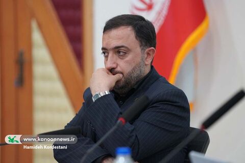 نشست مدیرعامل و مدیران ستادی کانون