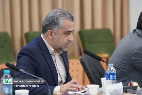 نشست مدیرعامل و مدیران ستادی کانون