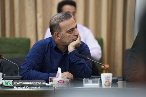 نشست مدیرعامل و مدیران ستادی کانون