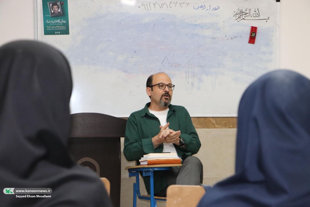 تأکید اساتید «قاف» بر تجربه و مطالعه برای تقویت اندیشه نوجوانان