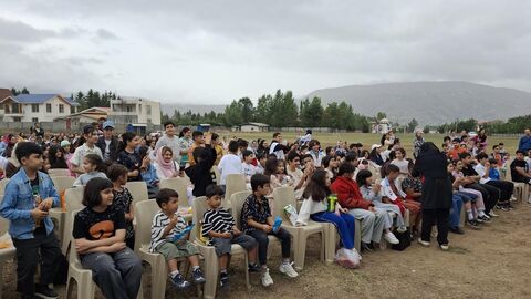 بیست و یکمین اجرای تماشاخانه سیار کانون پرورش فکری کودکان و نوجوانان در روستای  لاهو کلاردشت
