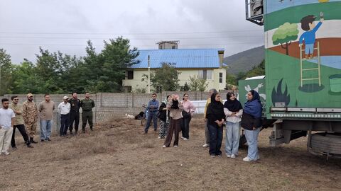 بیست و یکمین اجرای تماشاخانه سیار کانون پرورش فکری کودکان و نوجوانان در روستای  لاهو کلاردشت
