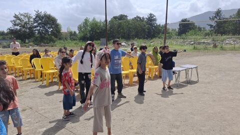 بیست و سومین اجرای تماشاخانه سیار کانون پرورش فکری کودکان و نوجوانان در روستای  نجارکلا، چالوس