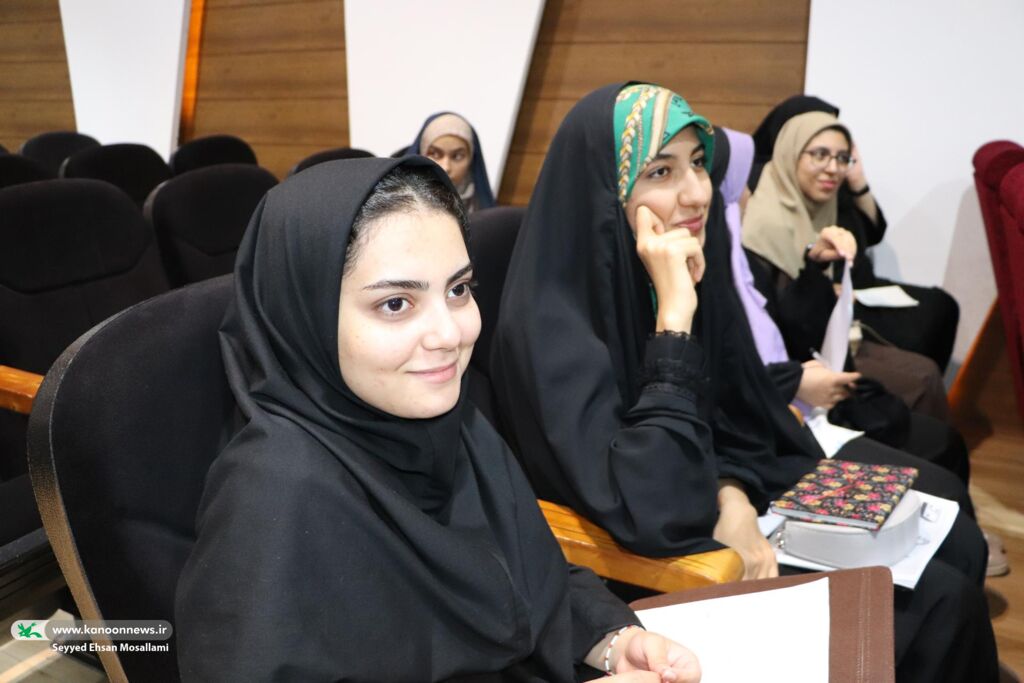 شاعر کودک بودن، با کودکانه شعر گفتن متفاوت است