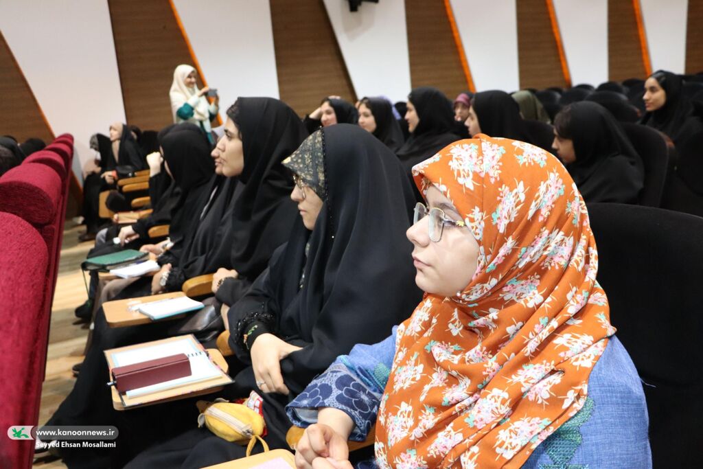 شاعر کودک بودن، با کودکانه شعر گفتن متفاوت است