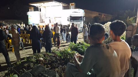 بیست و پنجمین اجرای تماشاخانه سیار کانون پرورش فکری کودکان و نوجوانان در روستای تجن‌کلا ، چالوس