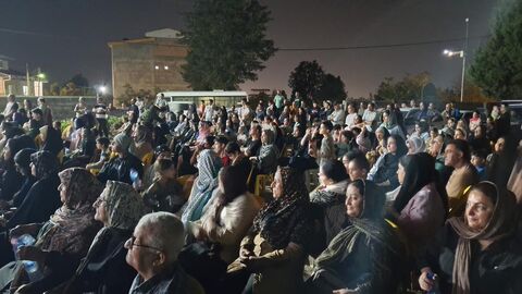 بیست و پنجمین اجرای تماشاخانه سیار کانون پرورش فکری کودکان و نوجوانان در روستای تجن‌کلا ، چالوس