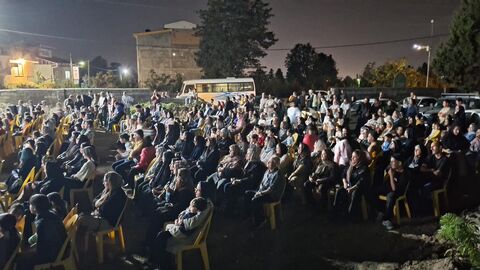 بیست و پنجمین اجرای تماشاخانه سیار کانون پرورش فکری کودکان و نوجوانان در روستای تجن‌کلا ، چالوس