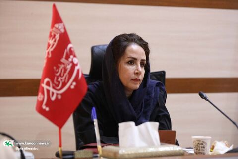 دهمین نشست انجمن شعر برگ