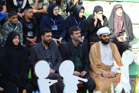 مراسم افتتاحیه قبل از شروع بازی های جشنواره بومی محلی در تبریز