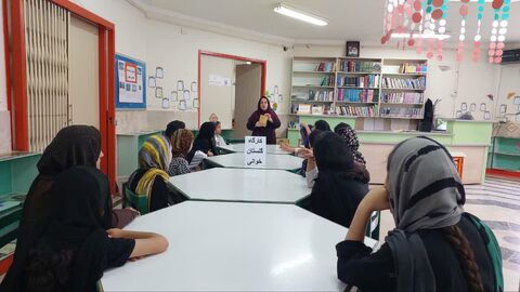 کرمانشاه.  گلستان‌خوانی