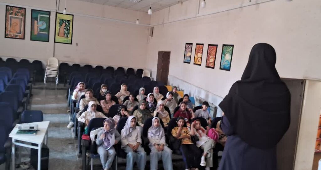 کارگاه مهارت کنترل خشم در مرکز کانون کنگاور برگزار شد