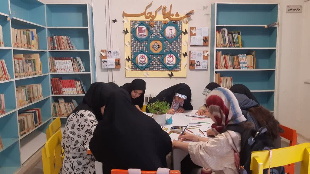 پیوند آسمان و ادبیات در «نامه‌ای از آسمان» در مراکز کانون همدان