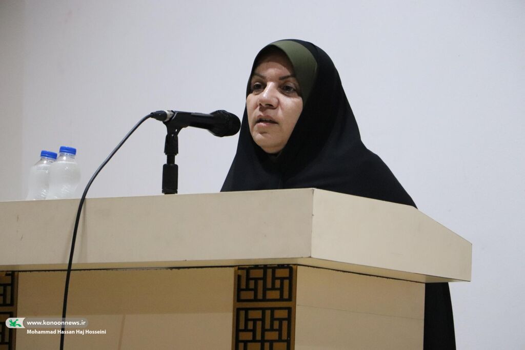نشست صمیمانه اعضای «قاف» با مدیرعامل کانون