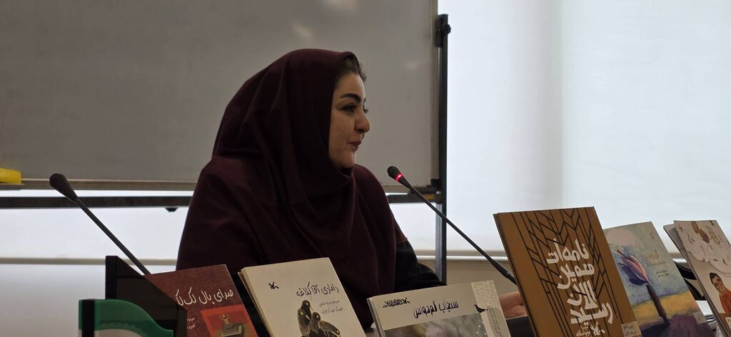مریم اسلامی مهمان کارگاه ادبی مجتمع فرهنگیهنری گرگان شد