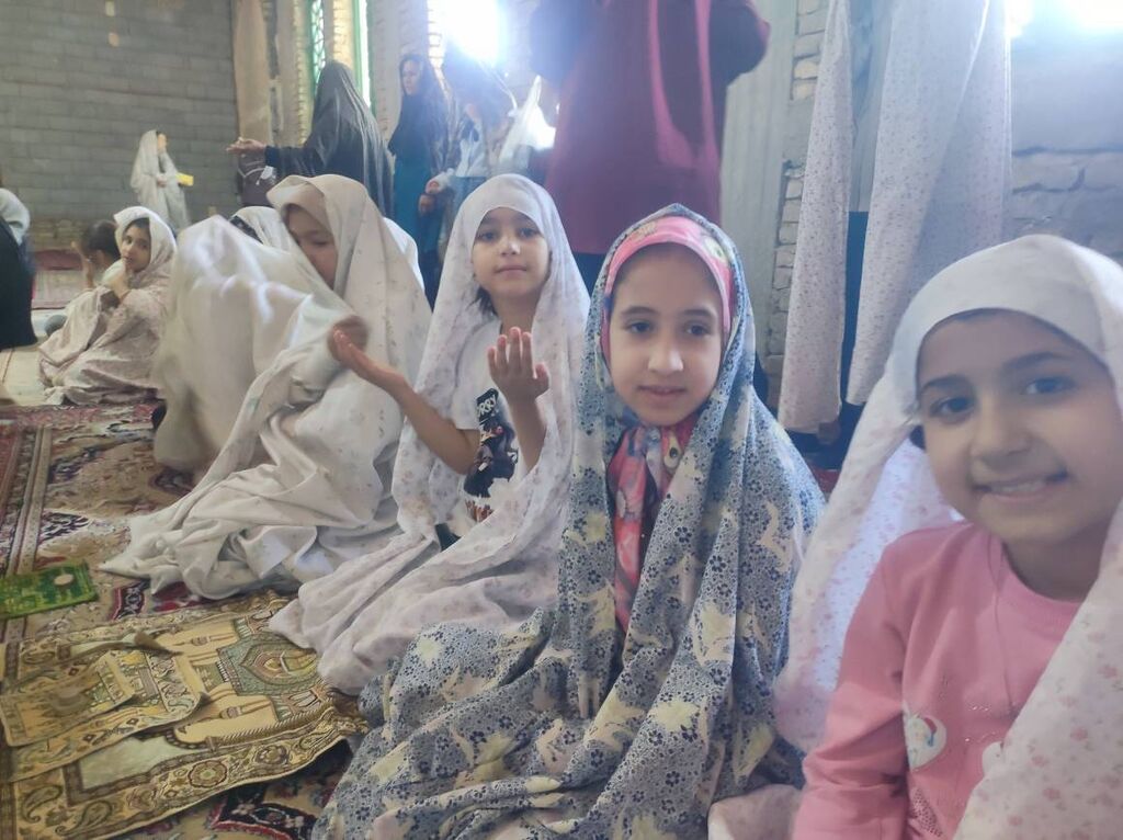 کودکان صفاشهر زیارت را به تجربه زندگی تبدیل کردند