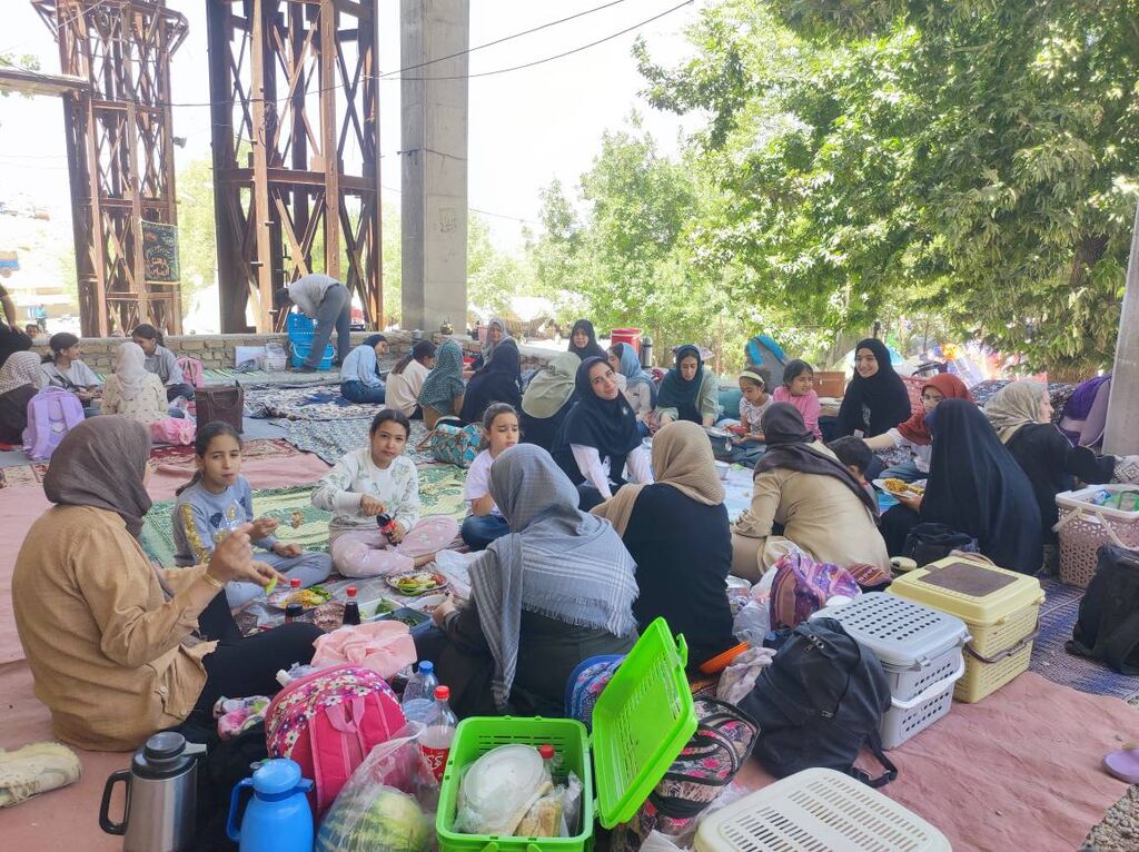 کودکان صفاشهر زیارت را به تجربه زندگی تبدیل کردند