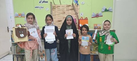 تنور گرم تابستان در کانون استان اصفهان؛ از «یک فنجان کتاب» تا سفر به دنیای شگفت‌انگیز حشرات