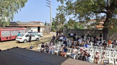 بیست و ششمین اجرای تماشاخانه سیار کانون پرورش فکری کودکان و نوجوانان در روستای کترا، نشتارود