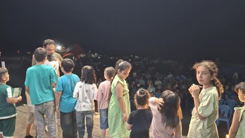 بیست و هشتمین اجرای تماشاخانه سیار کانون پرورش فکری کودکان و نوجوانان در روستای ولی‌آباد، تنکابن