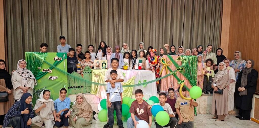 قرچک 2 ویژهبرنامه «نگین خاتم، دریای دانش» در مرکز شماره ۲ قرچک