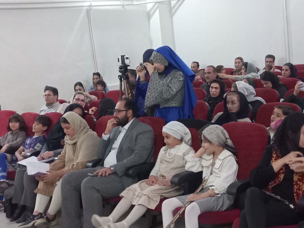کودکان و نوجوانان مرکز ۳ همدان، راویان حماسه‌های شاهنامه شدند