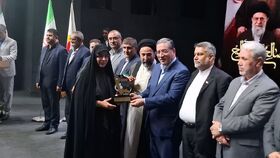 آب‌سوران؛ مدیر برتر فرهنگی آذربایجان‌غربی شد