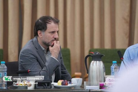 مهدی رسولی، مدیر مرکز آفرینش های فرهنگی، هنری  در دومین نشست مدیران ارشد کانون با موضوع بررسی پروژه‌ها و برنامه‌های پیش‌رو