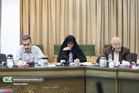 نشست شورای سیاست‌گذاری برنامه‌های هفته ملی کودک