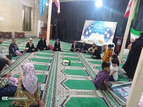 تابستان در کتابخانه های سیار کانون استان بوشهر