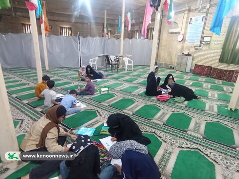 تابستان در کتابخانه های سیار کانون استان بوشهر