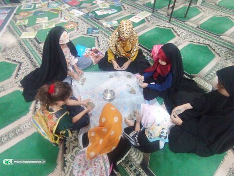 تابستان در کتابخانه های سیار کانون استان بوشهر