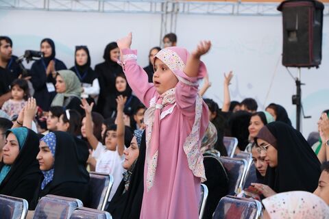 «مل‌مل» مهمان کودکان سیرجانی در رویداد بازی و اسباب‌بازی