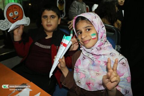 کاروان خودرویی عروسکی میهمان موکبها و تجمعات شبانه  شد.