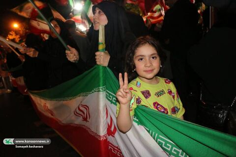 کاروان خودرویی عروسکی میهمان موکبها و تجمعات شبانه  شد.