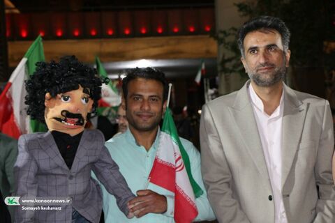 کاروان خودرویی عروسکی میهمان موکبها و تجمعات شبانه  شد.